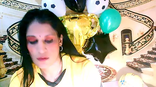 IndianSexcSmyle online show from July 17, 2026, 4:59 pm