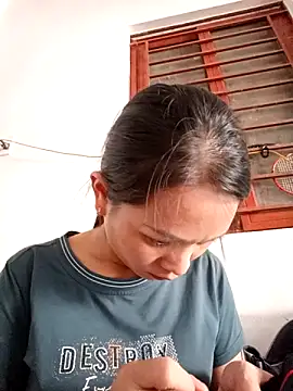 Na xx online show from October 2, 2025, 12:58 am