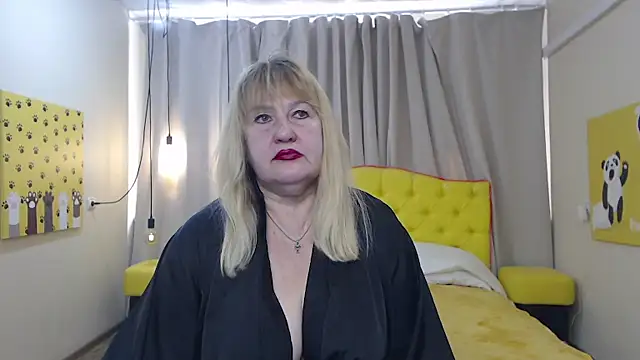 EmmaEllison online show from March 8, 2026, 7:11 am