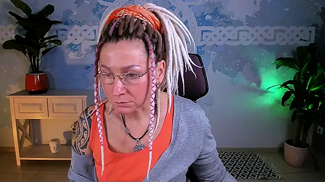 UmaSpace online show from February 3, 2026, 6:33 am