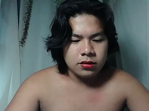 Huntrix2025 online show from December 21, 2025, 5:58 pm