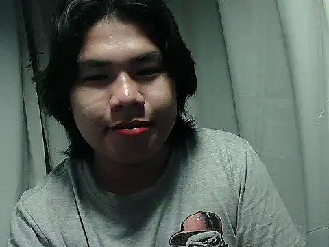 Huntrix2025 online show from November 25, 2025, 3:12 pm