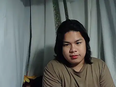 Huntrix2025 online show from March 6, 2026, 9:43 pm