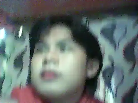 Huntrix2025 online show from October 3, 2025, 5:42 am