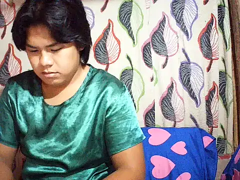 Huntrix2025 online show from October 6, 2025, 9:26 pm