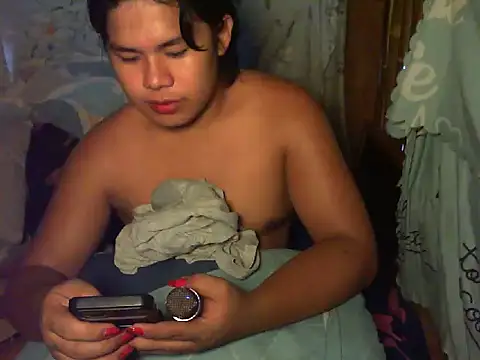 Huntrix2025 online show from October 18, 2025, 5:42 am