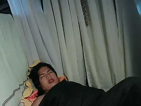 Huntrix2025 online show from February 14, 2026, 8:09 pm