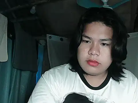 Huntrix2025 online show from April 9, 2026, 9:21 pm