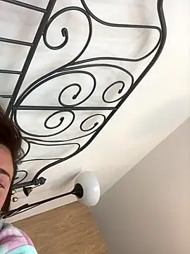 Mia Winters online show from September 28, 2025, 10:33 am