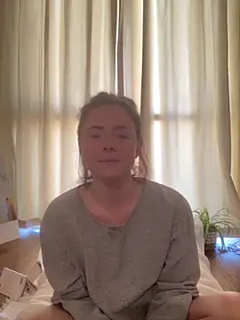 Mia Winters online show from March 14, 2026, 9:37 am