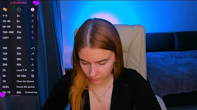 red  dizzy online show from September 17, 2025, 7:49 pm