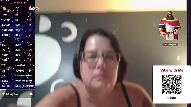 ReneeReigns online show from September 25, 2025, 2:17 am