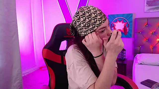 Sabriinaa Foxx online show from October 29, 2025, 12:48 pm