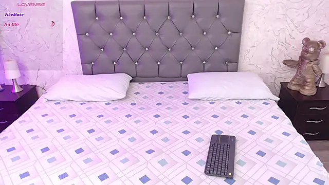 Sabriinaa Foxx online show from January 12, 2026, 12:23 pm