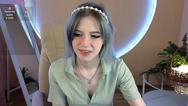 MorgyAsuna  online show from September 30, 2025, 1:39 pm