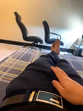 CZpublic online show from October 8, 2025, 5:53 am