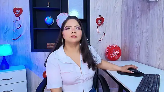 ROUSE SINCLAIR online show from September 25, 2025, 7:20 pm