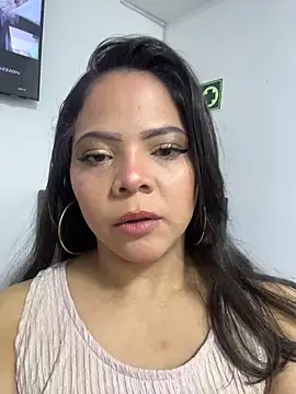 ROUSE SINCLAIR online show from November 30, 2025, 2:45 am