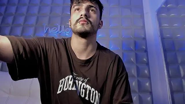 Jack Daniel   online show from November 24, 2025, 3:34 pm