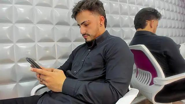 Jack Daniel   online show from October 4, 2025, 4:19 pm