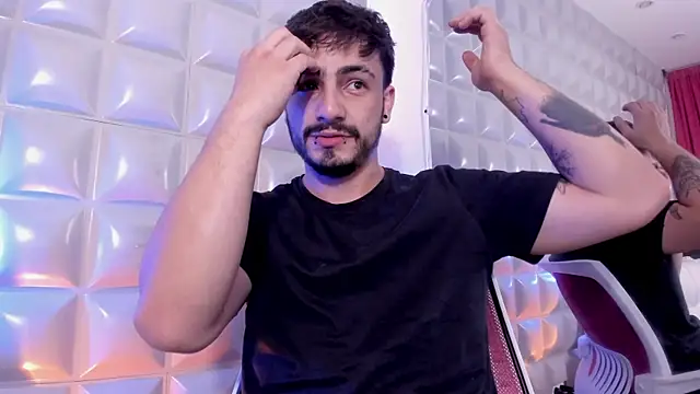 Jack Daniel   online show from October 18, 2025, 1:35 pm