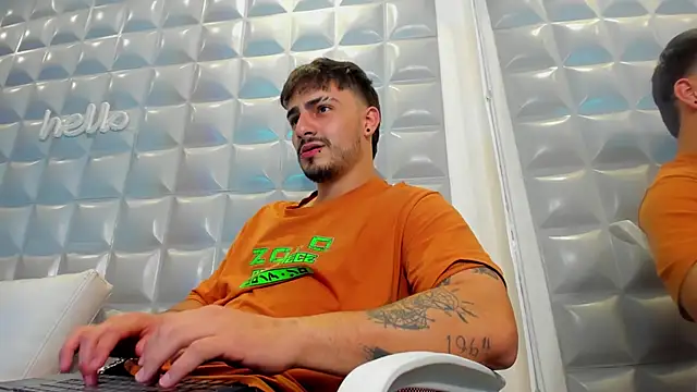 Jack Daniel   online show from October 2, 2025, 5:49 pm