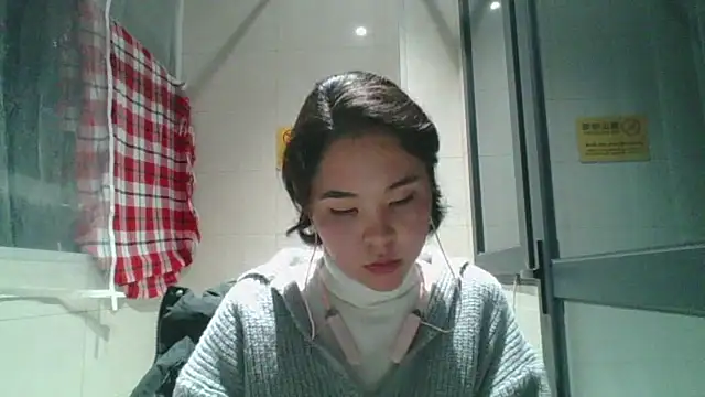 JennyCarpenter online show from December 19, 2025, 11:34 am