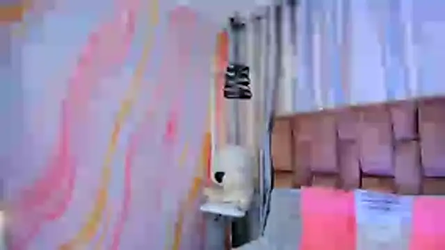 alix noa online show from November 8, 2025, 7:39 pm