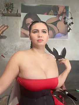 innocenttemplegirl online show from October 11, 2025, 12:55 am