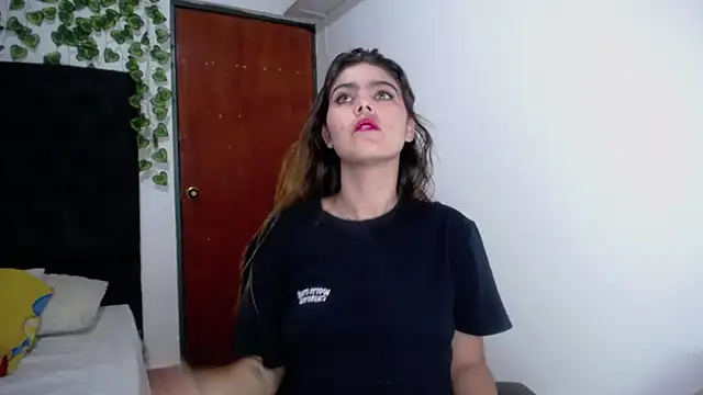 isabel 09 online show from November 15, 2025, 3:10 am