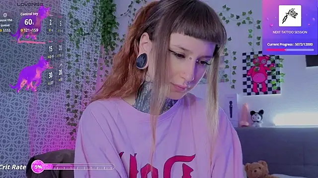 Snapshot of LilithPoison chatting on June 27, 2026, 9:10 pm LilithPoison online show from June 27, 2026, 9:10 pm