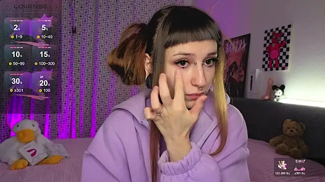 LilithPoison online show from October 30, 2025, 6:05 pm