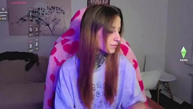 LilithPoison online show from September 18, 2025, 5:16 pm