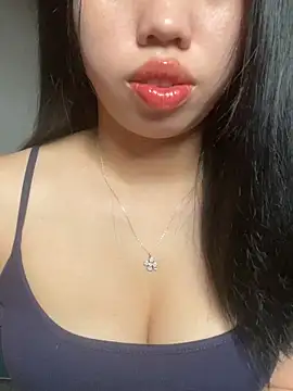 Rose-babyx online show from May 10, 2026, 2:04 am