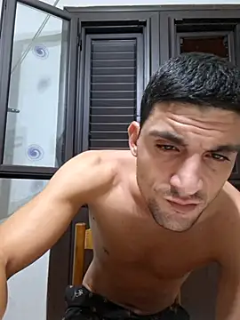 Snapshot of barsal03 chatting on September 25, 2025, 11:00 pm barsal03 online show from September 25, 2025, 11:00 pm