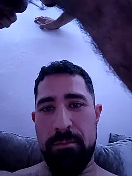 Snapshot of HAMADA__11 chatting on November 18, 2025, 4:10 pm HAMADA 11 online show from November 18, 2025, 4:10 pm