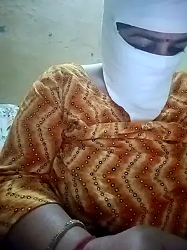 Love-890 online show from October 17, 2025, 1:20 am