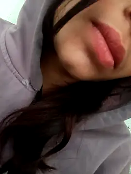 Snapshot of Aaisha-16 chatting on February 19, 2026, 3:14 am Aaisha-16 online show from February 19, 2026, 3:14 am