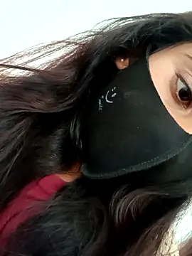 Aaisha-16 online show from December 17, 2025, 3:22 am