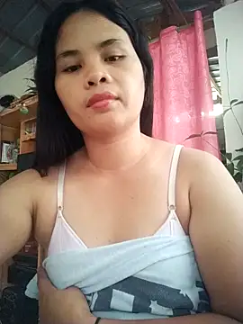 sweet bella16 online show from September 21, 2025, 4:06 am