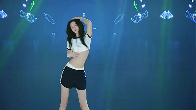 SoHo  club online show from October 3, 2025, 12:47 am