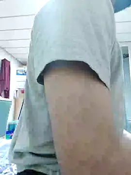 Snapshot of Alecumload chatting on September 18, 2025, 2:03 am Alecumload online show from September 18, 2025, 2:03 am