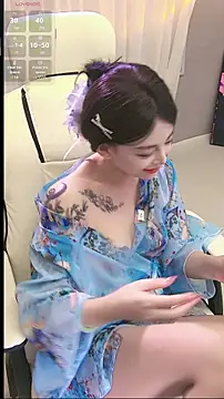 lulu5211 online show from October 20, 2025, 3:56 pm