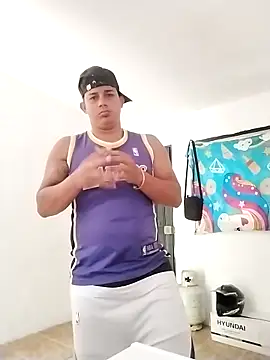 Alex man23 online show from September 18, 2025, 1:14 pm