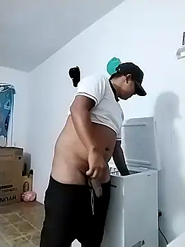 Alex man23 online show from November 1, 2025, 4:41 am