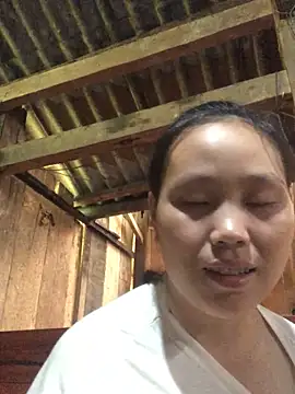 huong-18 online show from September 26, 2025, 4:08 am