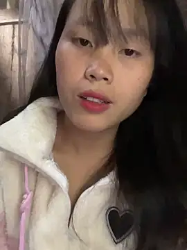 huong-18 online show from December 16, 2025, 2:49 am