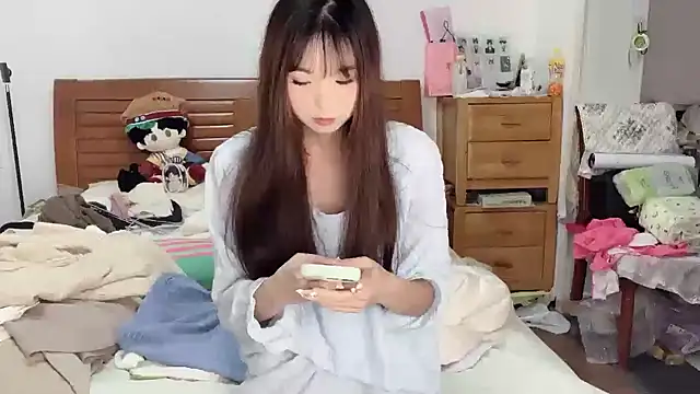 Akong11 online show from September 24, 2025, 5:19 pm