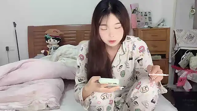 Akong11 online show from October 1, 2025, 5:17 pm