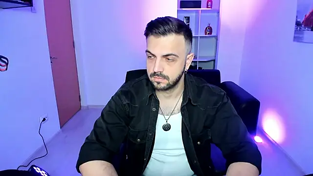 Jace Thorne online show from November 19, 2025, 5:18 am